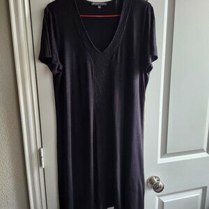 ADRIANNA PAPELL Black, Short Sleeves, V- Neck, Large, Dress w/Textured Trim.